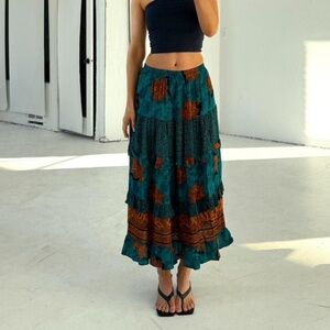 Vintage Green Boho Print Tiered Maxi Skirt
